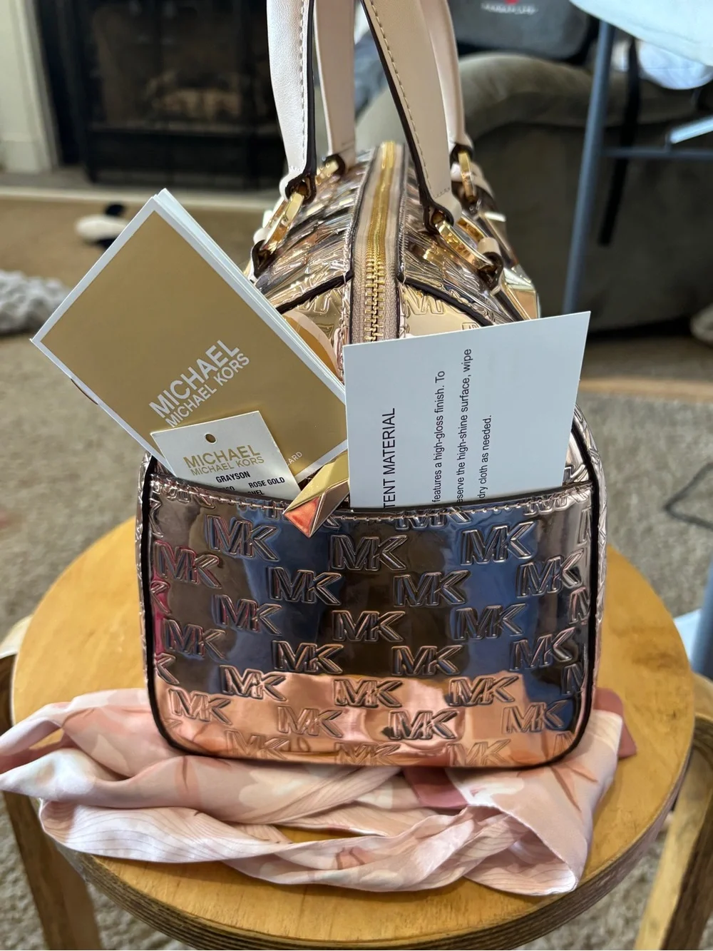 MICHAEL KORS GRAYSON ROSE GOLD MD DUFFLE SATCHEL With MK Logo Zip Around Wallet